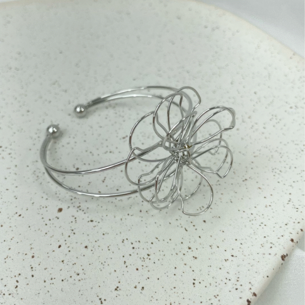 bracelete flor prata