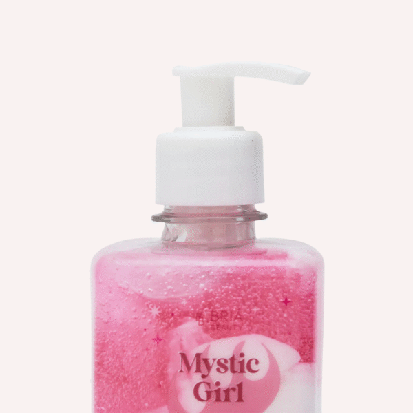 gel hidratante de morango com creme para o corpo e virilha mystic girl briá beauty